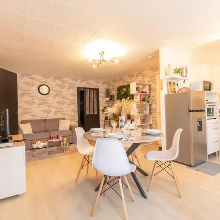 Appartement Le Welcome Argeles-Gazost Exterior photo